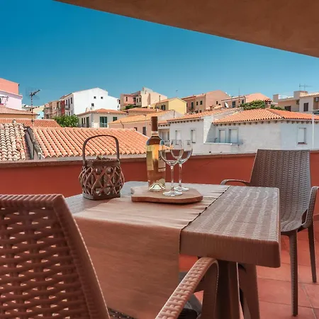 Relaxing Cristal Blu M4 Sleeps 4 Apartment