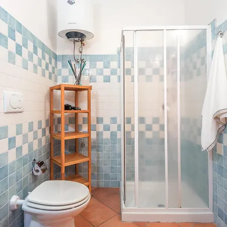 Apartment Relaxing Cristal Blu M4 Sleeps 4 *